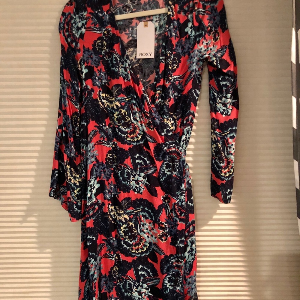 Roxy wrap midi dress